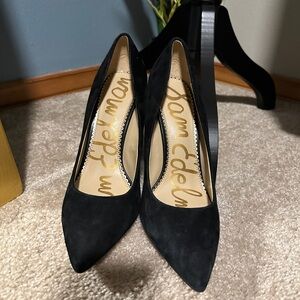 Sam Edelman black suede stiletto heels Sz 9